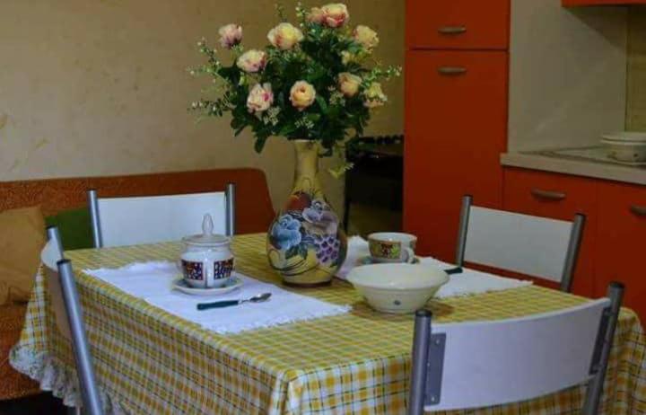 La Casina Di Vanni - Casa Vacanza Nel Cuore Del Salento Arnesano Exterior foto